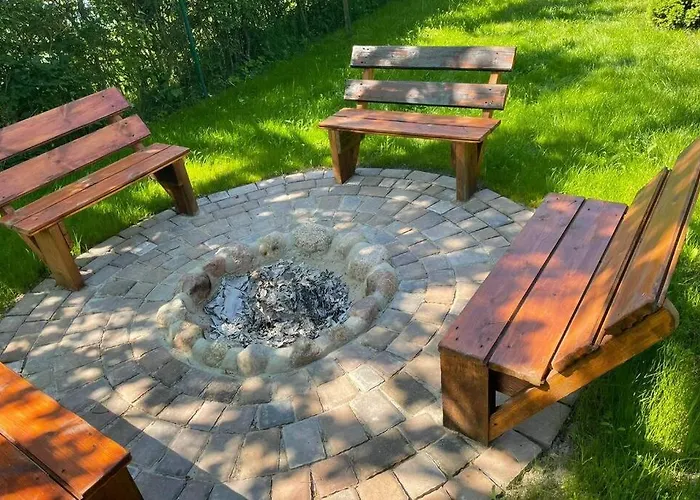 W Sitnie بيت للعطل Sitno (Pomerania)